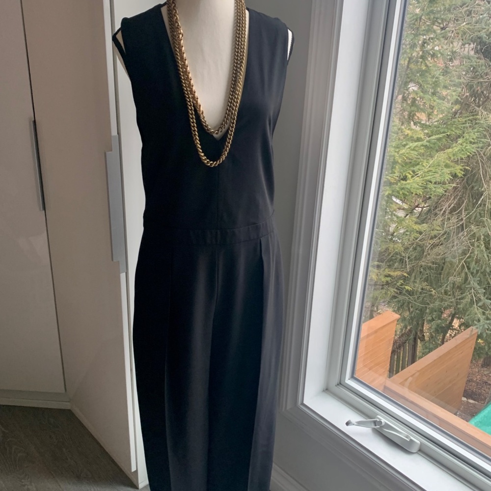 Club Monaco NEW US4 black jumpsuit, cropped